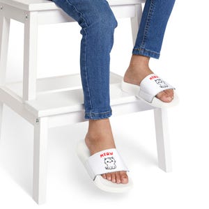 Kid&#39;s Beach Sandals - Fun and Stylish Youth Sandals for Summer Days, Slip-On Children&#39;s Footwear, Cute Kids Flip-Flops, Comfortable Toddler