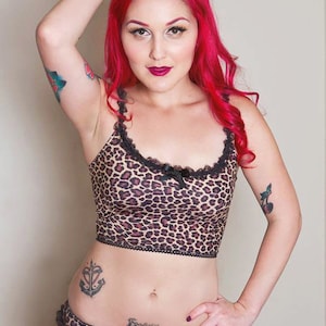 Kitty Frills