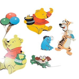 VTG Winnie The Pooh Tigger Wood 6 Piece Wall Hangings Eyore Owl Chipboard Kids
