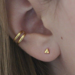 Tiny Triangle Earrings, Gold Studs, Silver Studs, Posts, Geometric Earrings, Simple Earrings, Light Earrings, Tiny Studs, Small Earrings E23