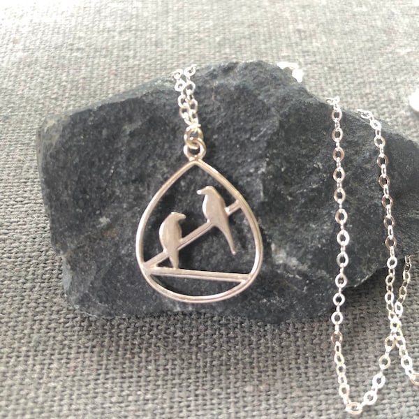Two birds necklace clearance