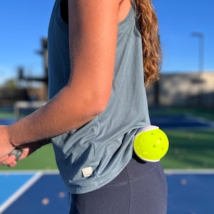 Clip-On Pickleball Holder: Hands-Free PETG Storage
