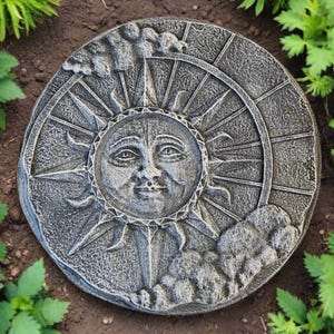 Sun Burst Stepping Stone for Your Outdoor Oasis - Charming Garden Decor, Concrete Sculpture, Lawn Art, Zen Garden