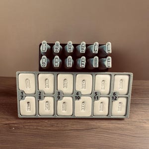 アーチ型の窓が付いたクラシックなドアの粘土スタンプ・コテージ＆妖精の家 陶器テクスチャツール（ミニ）