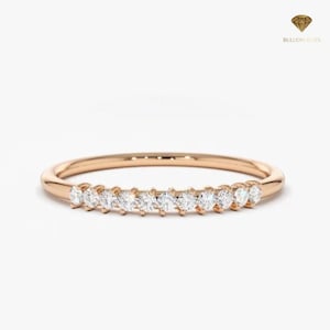 Minimalist Diamond Ring / 14k Solid Gold Diamond Wedding Ring for Women / Minimal Stacking Ring / Thin Ring with 3, 7 or 11 Stones