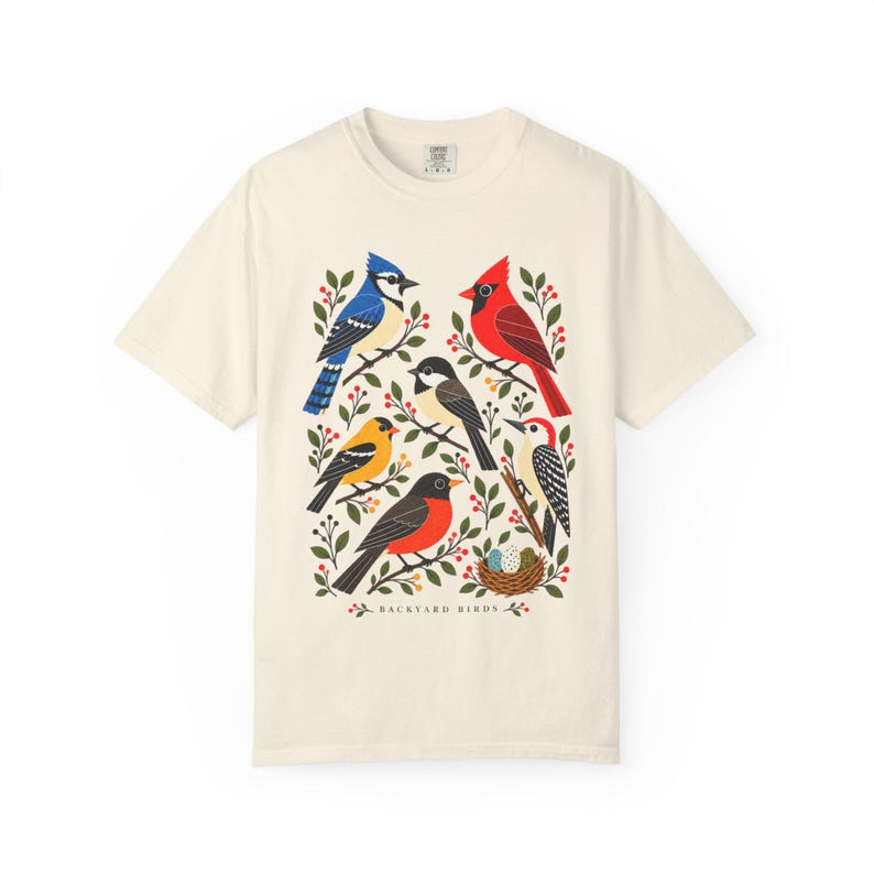 Camiseta para observadores de aves - Pájaros del jardín, camiseta colorida con estampado de aves de jardín, regalo para amantes de la naturaleza imagen 2