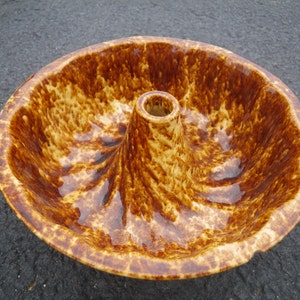 Antique Rockingham Bennington Turk&#39;s Cap Aspic Mold - Spongewear