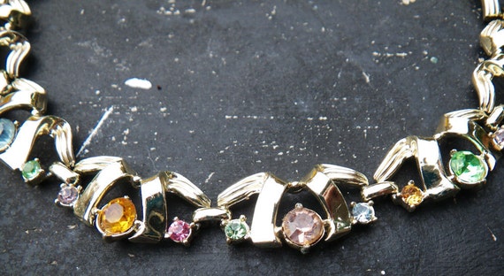 Vintage 1950s Rainbow rhinestone  necklace - frui… - image 3