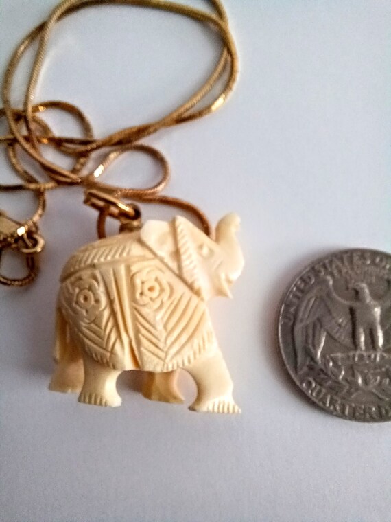 Vintage Carved Elephant pendant with chain- 1970s… - image 3