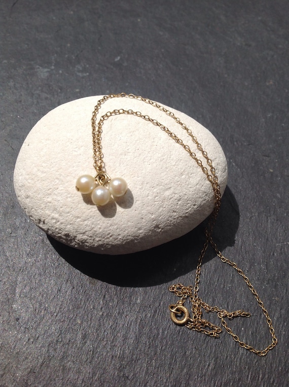 3 Pearl Pendant Necklace with 12 kt gold filled c… - image 7
