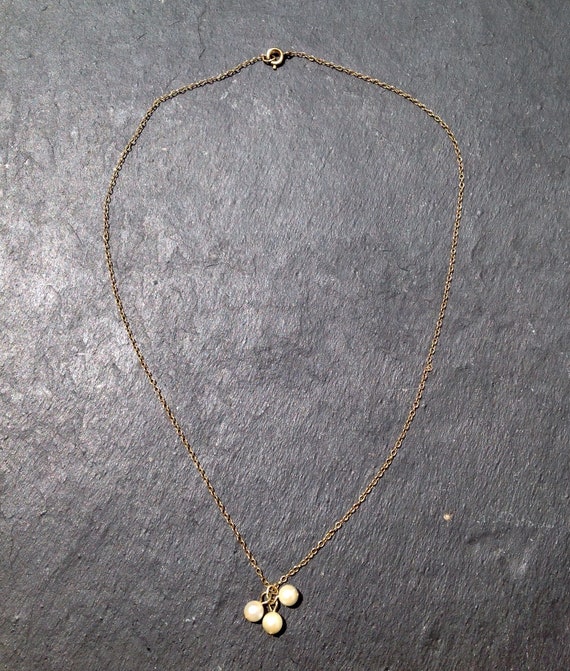 3 Pearl Pendant Necklace with 12 kt gold filled c… - image 3