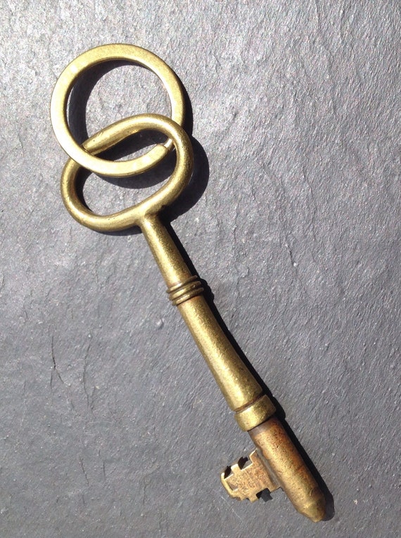 Antique Brass Key with ring - Keychain