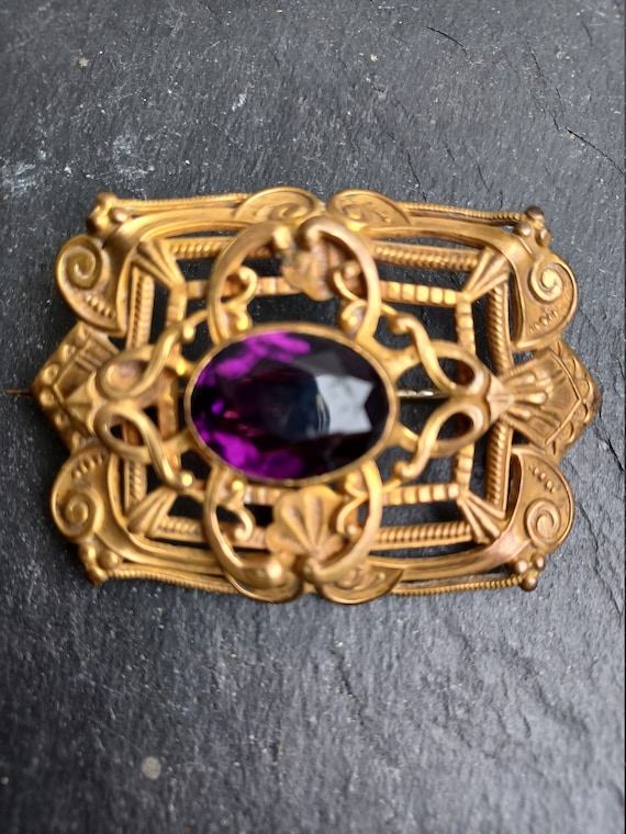 Large Art Nouveau Brooch with purple stone - gilt… - image 1
