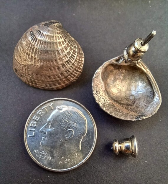 Vintage Sterling Silver Cockle Shell Earrings - image 3