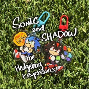 Sonic & Shadow the Hedgehog keychains 2”