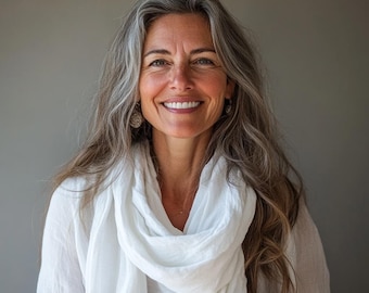 Soft linen scarf made from linen and 10% silk | 42 trendy colors | Must-have accessory for every occasion – white linen scarf