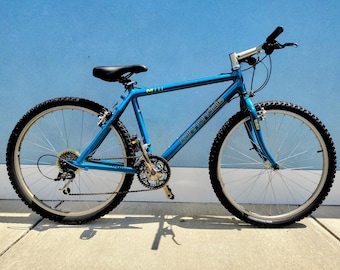 Cannondale M600 Mountain Bicycle