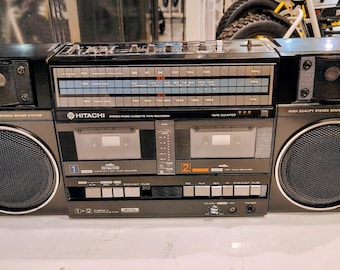 Vintage Hitachi TRK-W55H Boombox