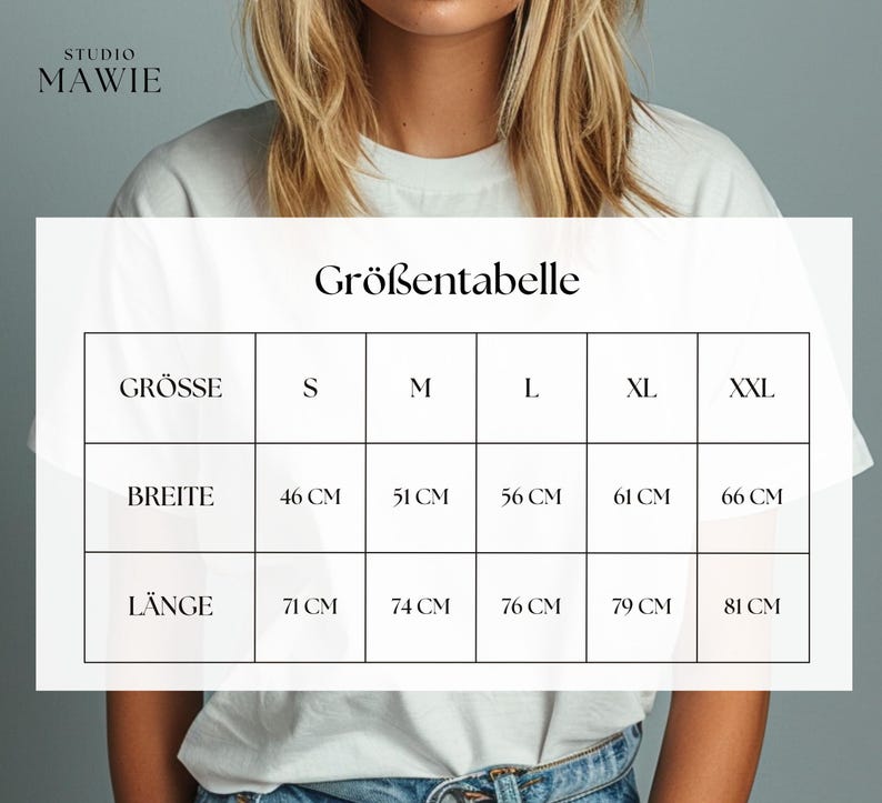 Puede incluir: Tabla de tallas para una camiseta blanca con el texto "Gr&ouml;&szlig;entabelle" en negro. La tabla muestra la talla, el ancho y la longitud en cent&iacute;metros para las tallas S, M, L, XL y XXL.