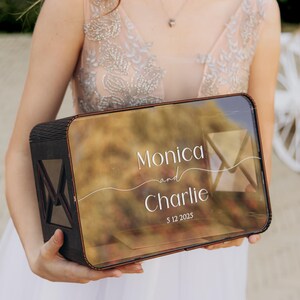Personalisierte Karte Box für Hochzeit, Organizer für Hochzeitsgeschenke Umschläge, Mädchen Memory Box, rustikale Holzhochzeit Dekor, Hochzeit Singen
