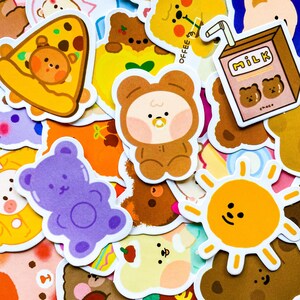 50 Random Cute Bear Stickers, Kawaii Teddy Bear, Cute Animal Stickers, Cartoon Waterproof Stickers Pack for Scrapbook, Journal, Kids' Craft