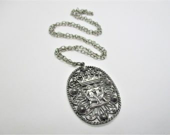 14K Yellow Gold Reversible Round Capricorn Goat Zodiac Sign Pendant with Figaro Chain Necklace