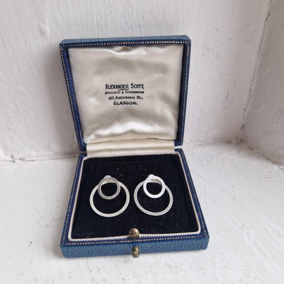 Double hoop studs: simple, chic, lightweight etch… - image 2