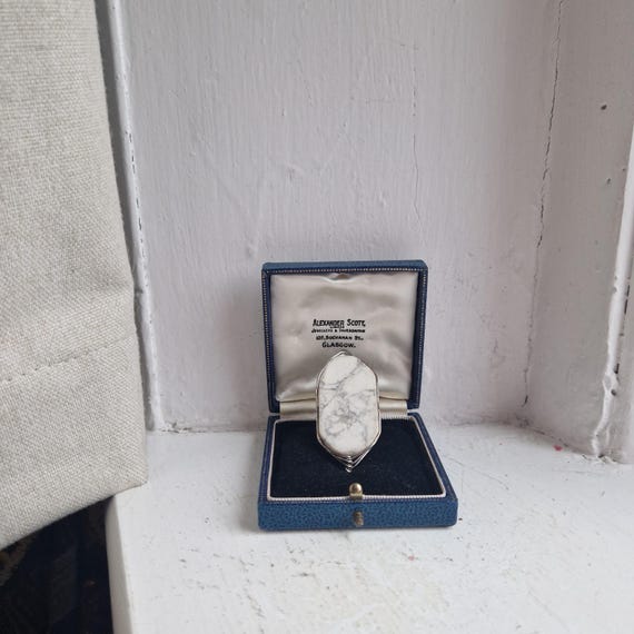 Wire wrapped ring: very large statement white mar… - image 1