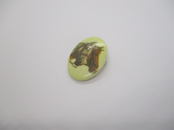 Horse's head brooch: Kitsch and cute oval screen … - image 2