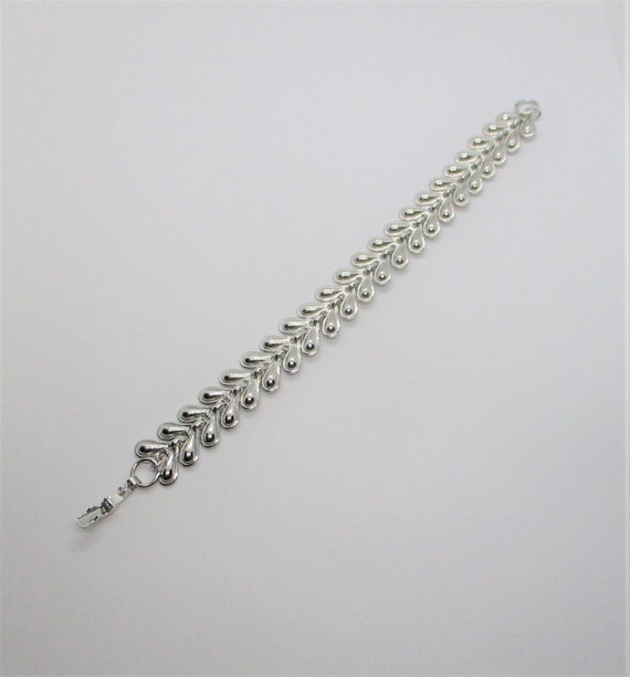 Laurel wreath bracelet Cute 1970s laurel wreath kits… Gem