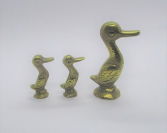 Brass duck & ducklings: Very cute novelty solid brass ducks trio bird ornament, ducklings ornament, kitsch solid brass ducks ornaments