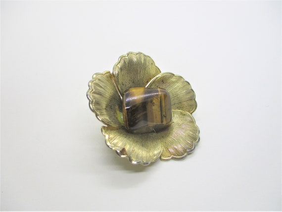 Tiger's eye brooch: Sweet, gold tone and tiger's … - image 3