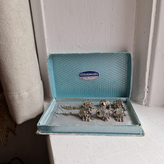 Indian statement earrings: beautiful incredibly l… - image 1