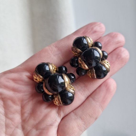 Black cluster earrings: Amazing, chic, gold tone … - image 6