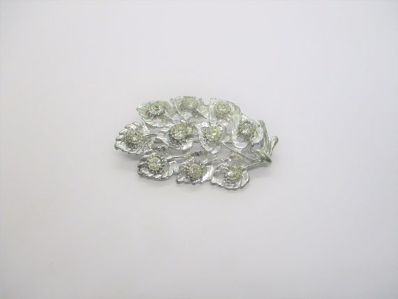 Rhinestone bouquet brooch: Dazzling 60s sparkly w… - image 1
