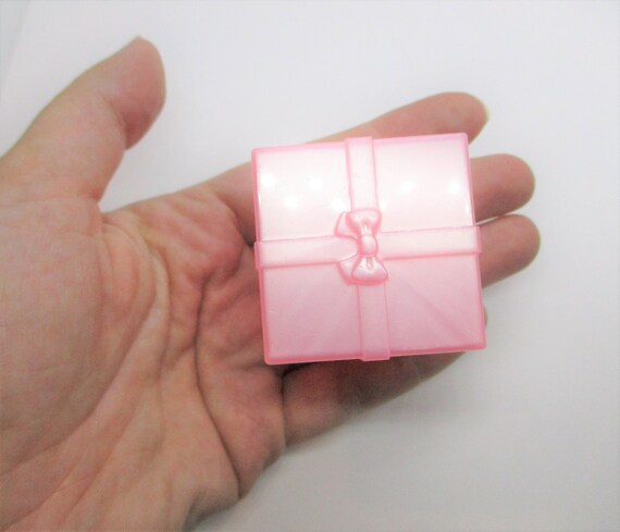 Small 2024 ring case