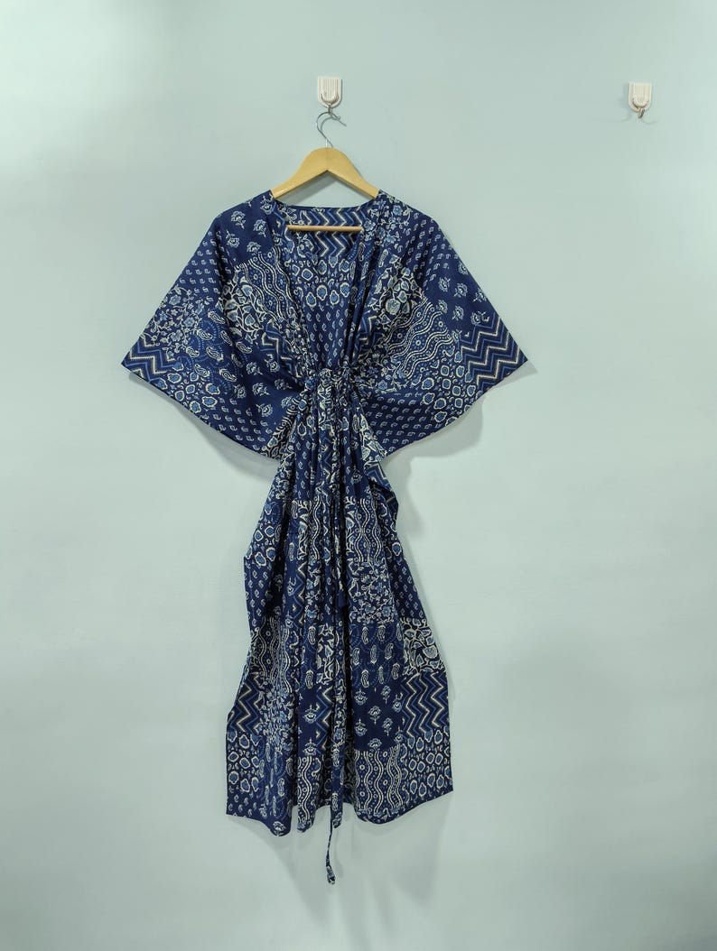 Traditional Block Pattern Patchwork Print Maternity Friendly Outfit image 4
