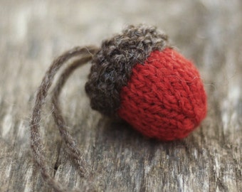 Knitting Pattern, Christmas Ornament, Christmas Knitting Pattern,  Knit Ornament, Acorn Ornament, Knitted Ornament, Christmas Decoration