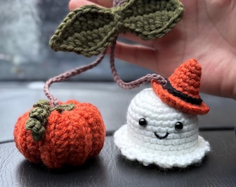 Crochet Halloween Car Charm: Ghost and Pumpkin | Crochet Rearview mirror hanger | Autumn bag accessory