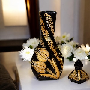 Handpainted Ceramic Vase: Black and Gold Turkish Art (30 cm)