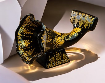Hand-Painted Ceramic Gramophone Phone Speaker: Acoustic Amplifier & Home Decor