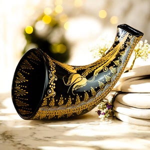 Handpainted Gramophone Phone Speaker, Ceramic Audio Dock, Unique iPhone Speaker Gift, Home Decor, Ceramic Phone Holder