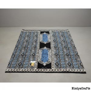 Handgjord javanesisk batiksarong, mjuk bomull Astec-stämpel traditionell bönedräkt för män