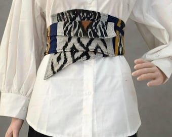 Cinturón Obi Ikat Susurro de la Herencia Tejida de Artesanía Atemporal, Obi, Cinturón Tejido, Cinturón Étnico, Obi Tejido a Mano, Faja Tejida