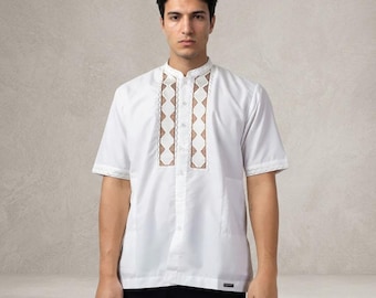 Camisa Jareem Series Koko de Itang Yunasz, diseñadora, bordada, manga corta, moderna, para hombre musulmán.
