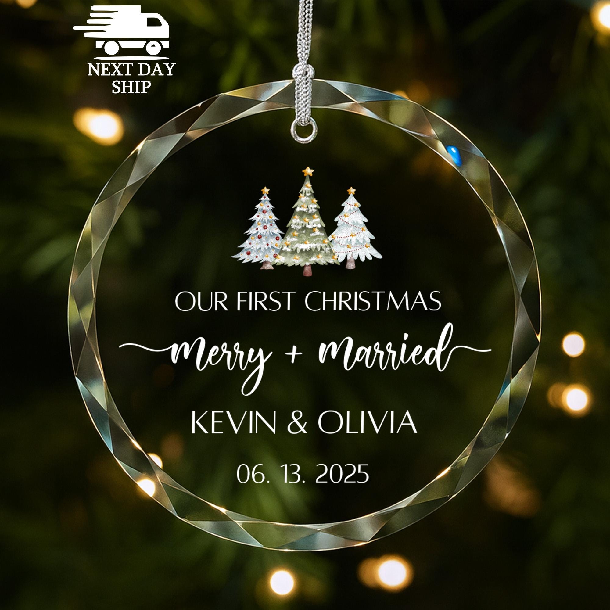 Merry and Married Christmas Ornament, Luxury Glass Ornament, Christmas Couple Name Ornament, Personalized Wedding Date Ornament, Couple Gift