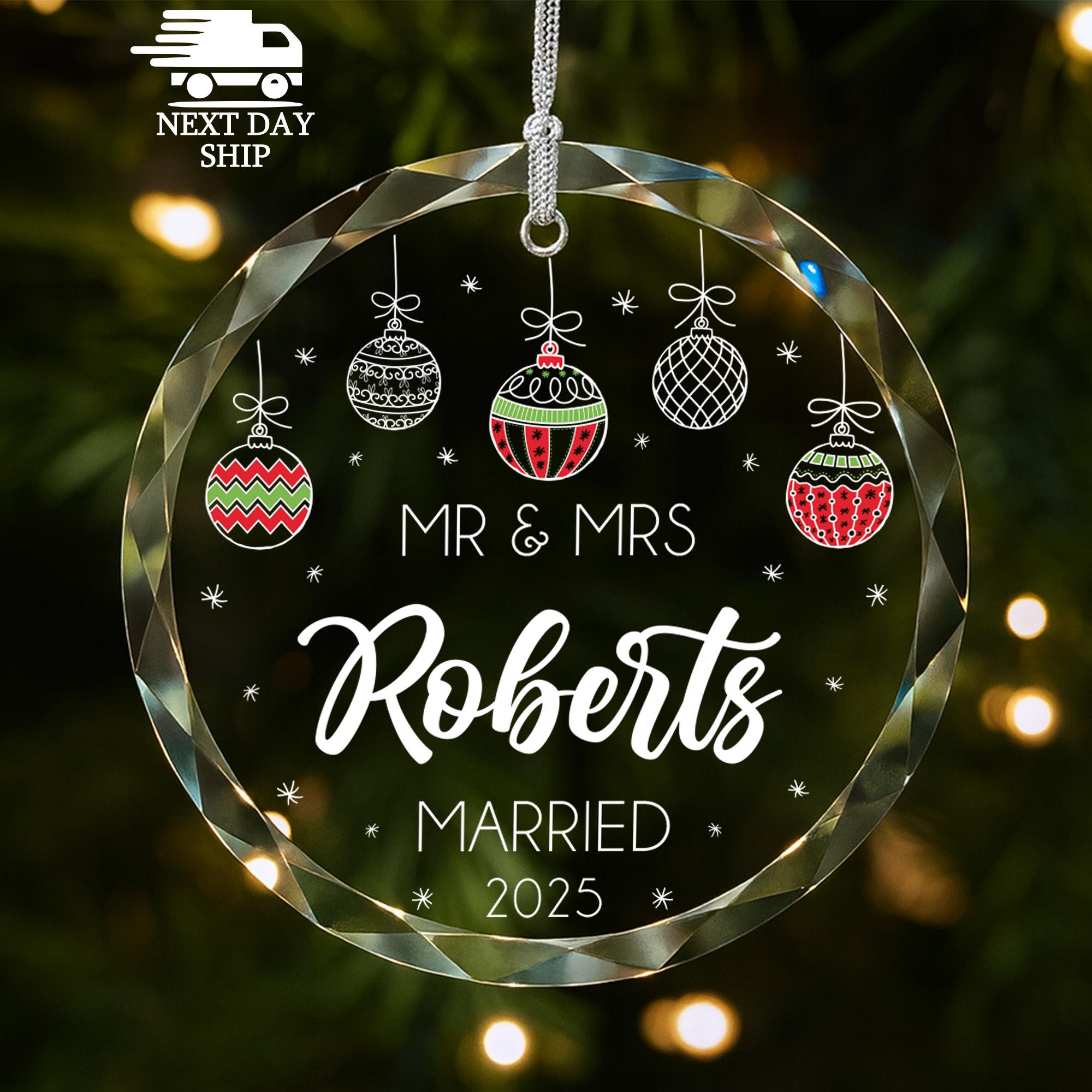 Mr and Mrs Last Name Ornament, Couple Name Ornament, Personalized Christmas Ornament, 2025 Married Ornament, Christmas Keepsake for Couple