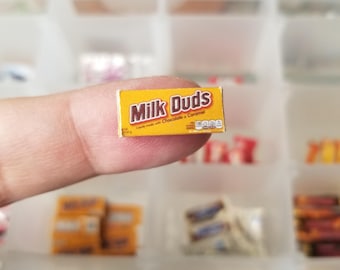 Dollhouse miniature candy in box