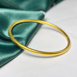 Pulsera lisa de oro puro 999 hecha a mano: brazalete redondo hueco minimalista, joyería de 3 mm de ancho.