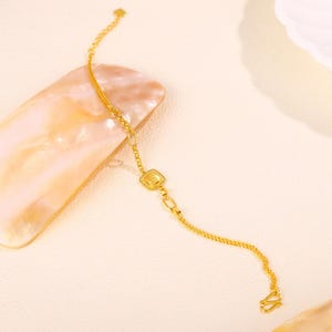 Dainty 24K Solid Gold Geometric Bracelet: Vintage Square Charm